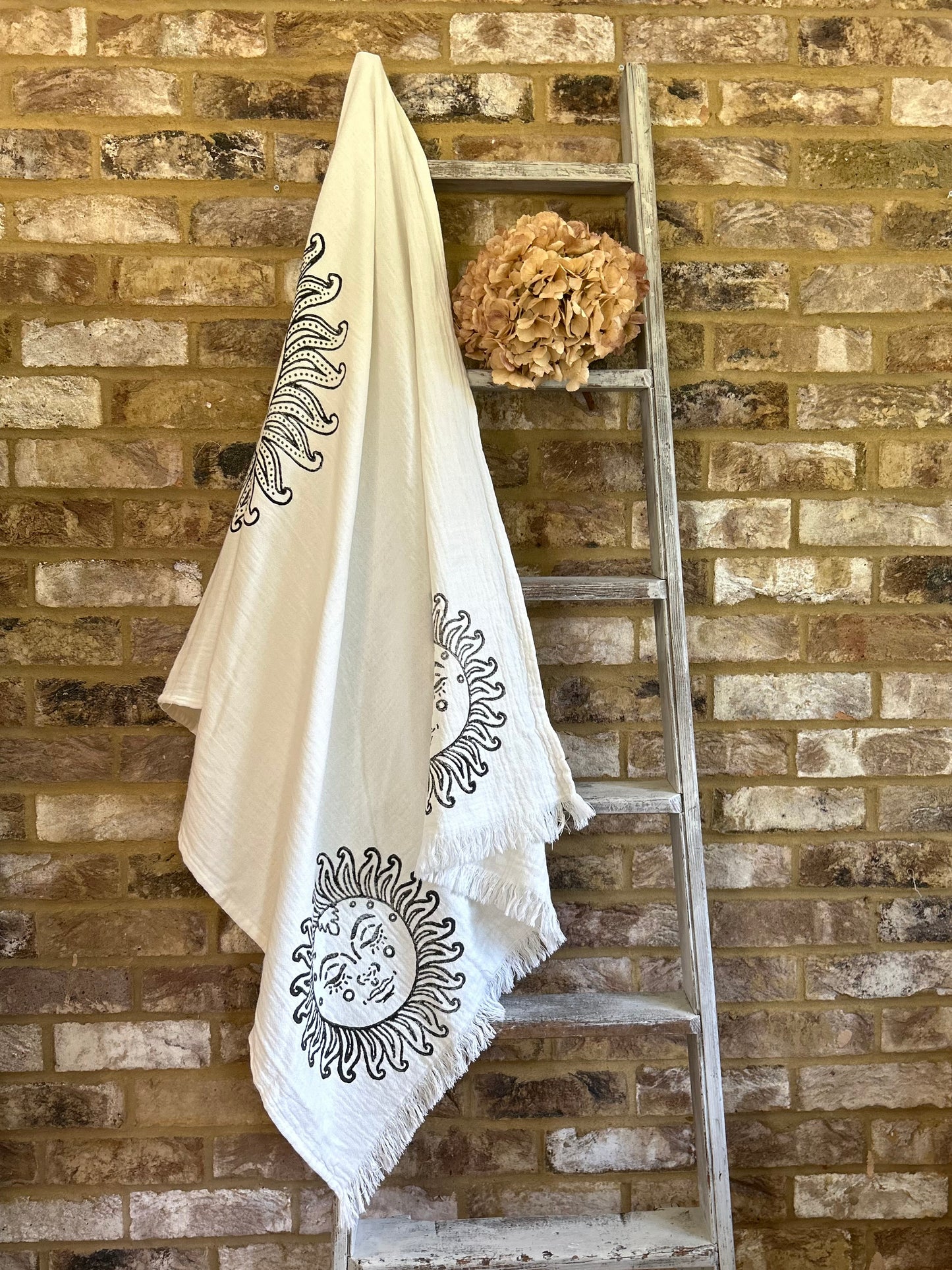 White with Black Sun Print Organic Cotton Peshtemal Towel